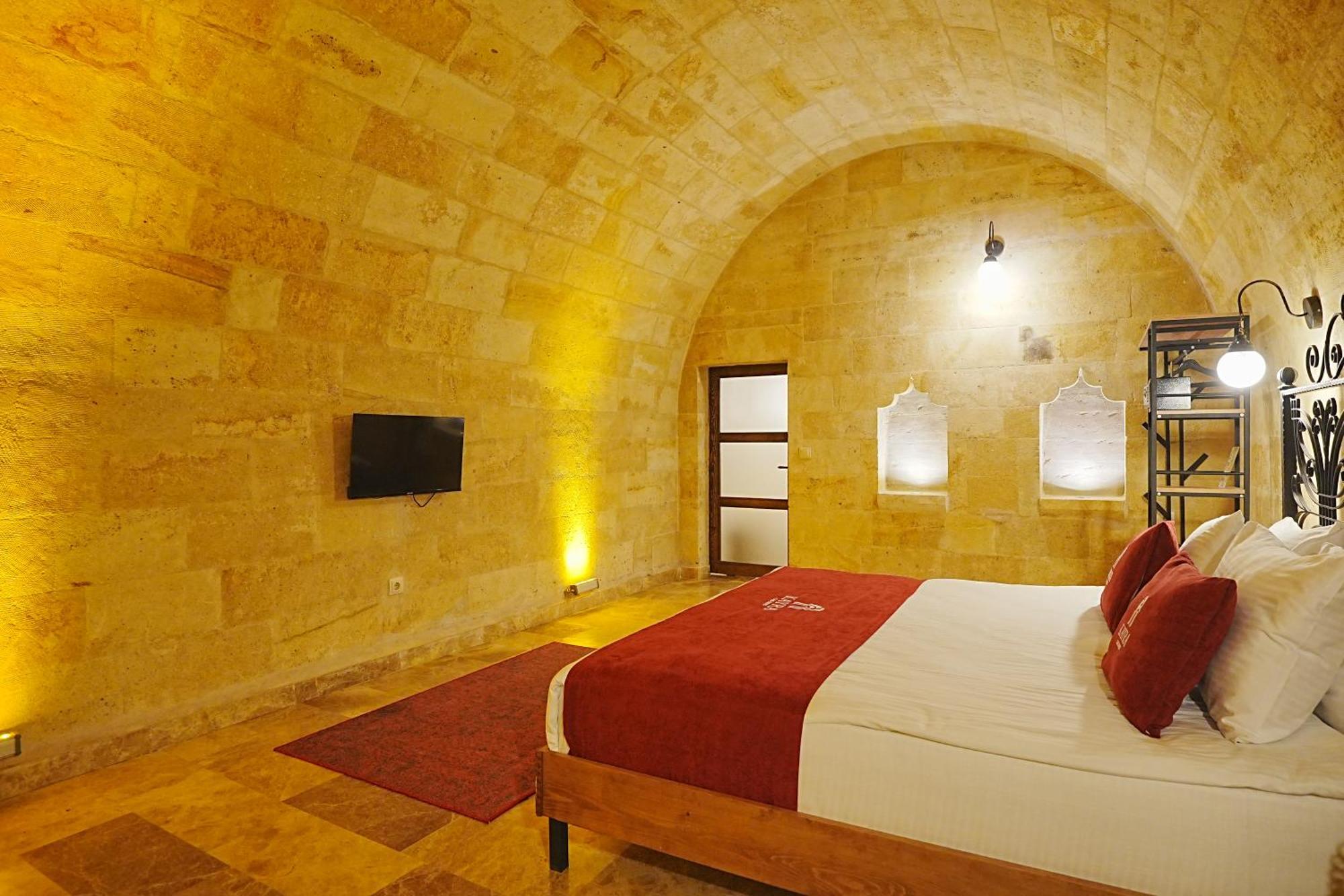 Kayra Cave Suites Göreme Ngoại thất bức ảnh
